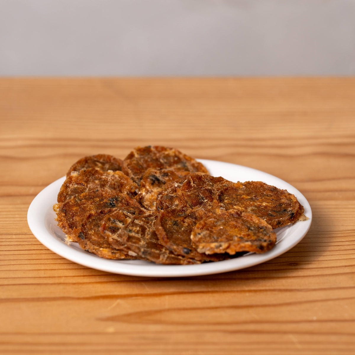 鮭チップ お皿に盛ったところ